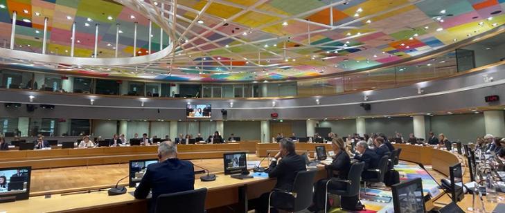 Zdjęcie przedfstawia salę podczas posiedzenia Rady UE ds. Ogólnych w Brukselii.