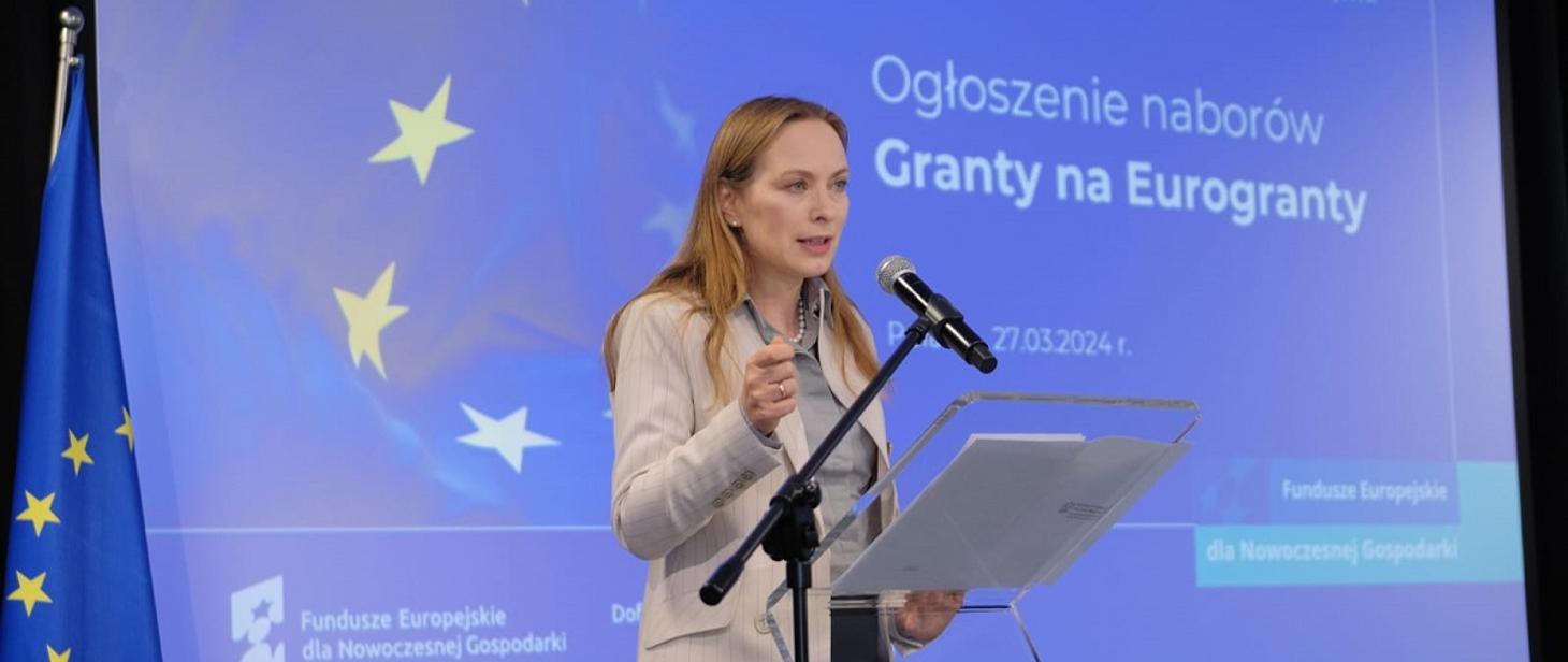 na zdjęciu pani minister Katarzyna Pełczyńska-Nałęcz