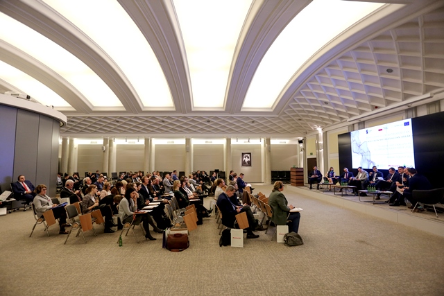 Na zdjęciu publiczność konferencji na sali im. G. Gęsickiej